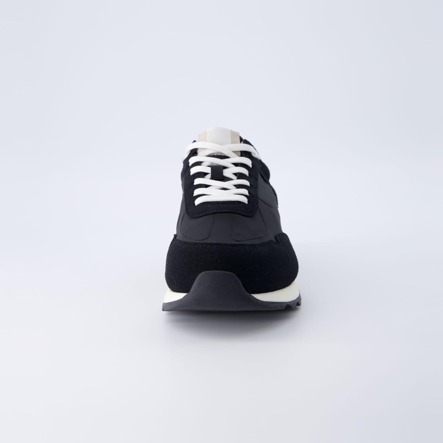 image:imageCUSHIONAIRE Mens Crest lace up Sneaker with Comfort FoamBlack