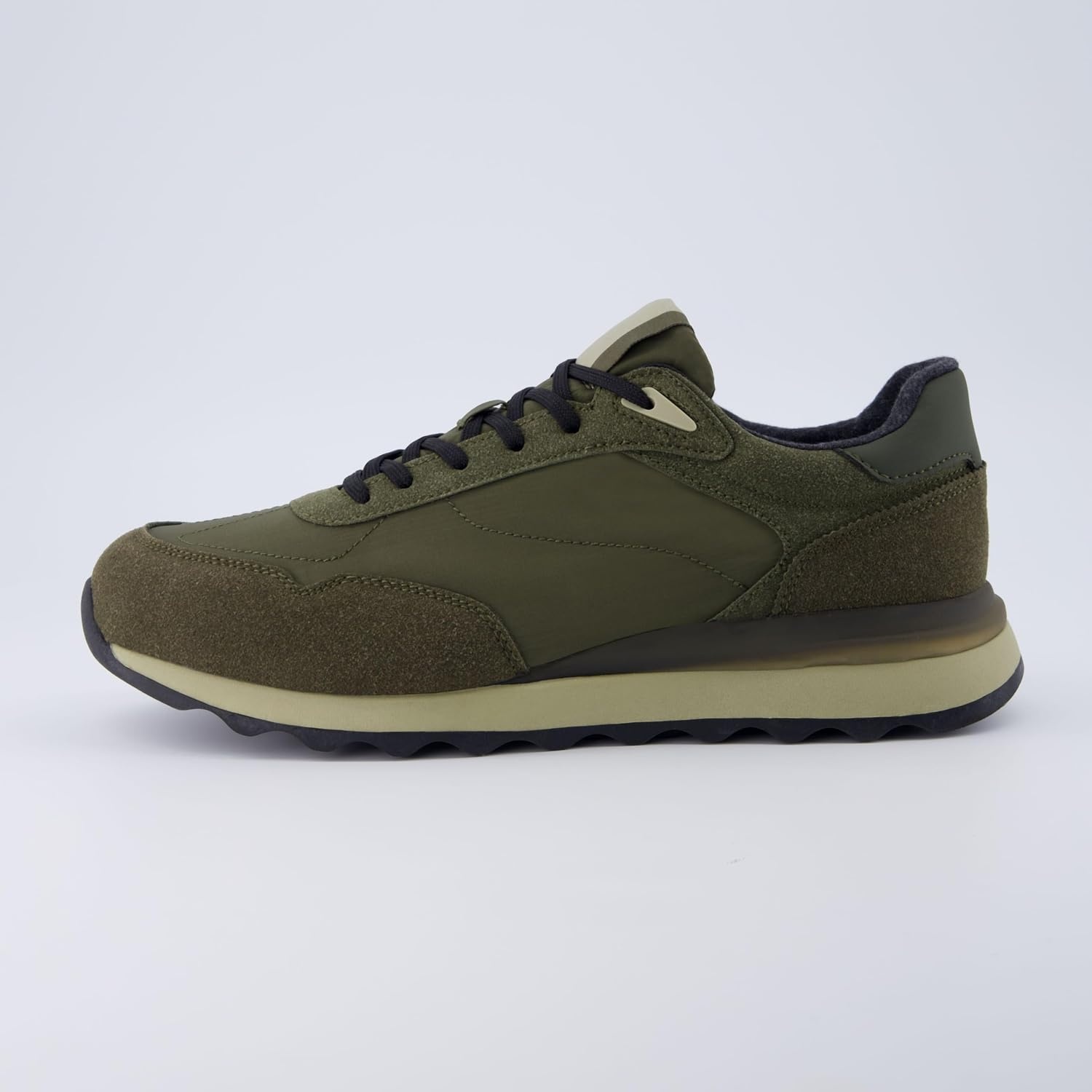 image:imageCUSHIONAIRE Mens Crest lace up Sneaker with Comfort FoamOlive