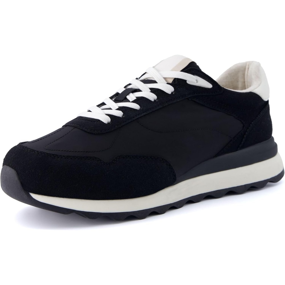 image:imageCUSHIONAIRE Mens Crest lace up Sneaker with Comfort FoamBlack