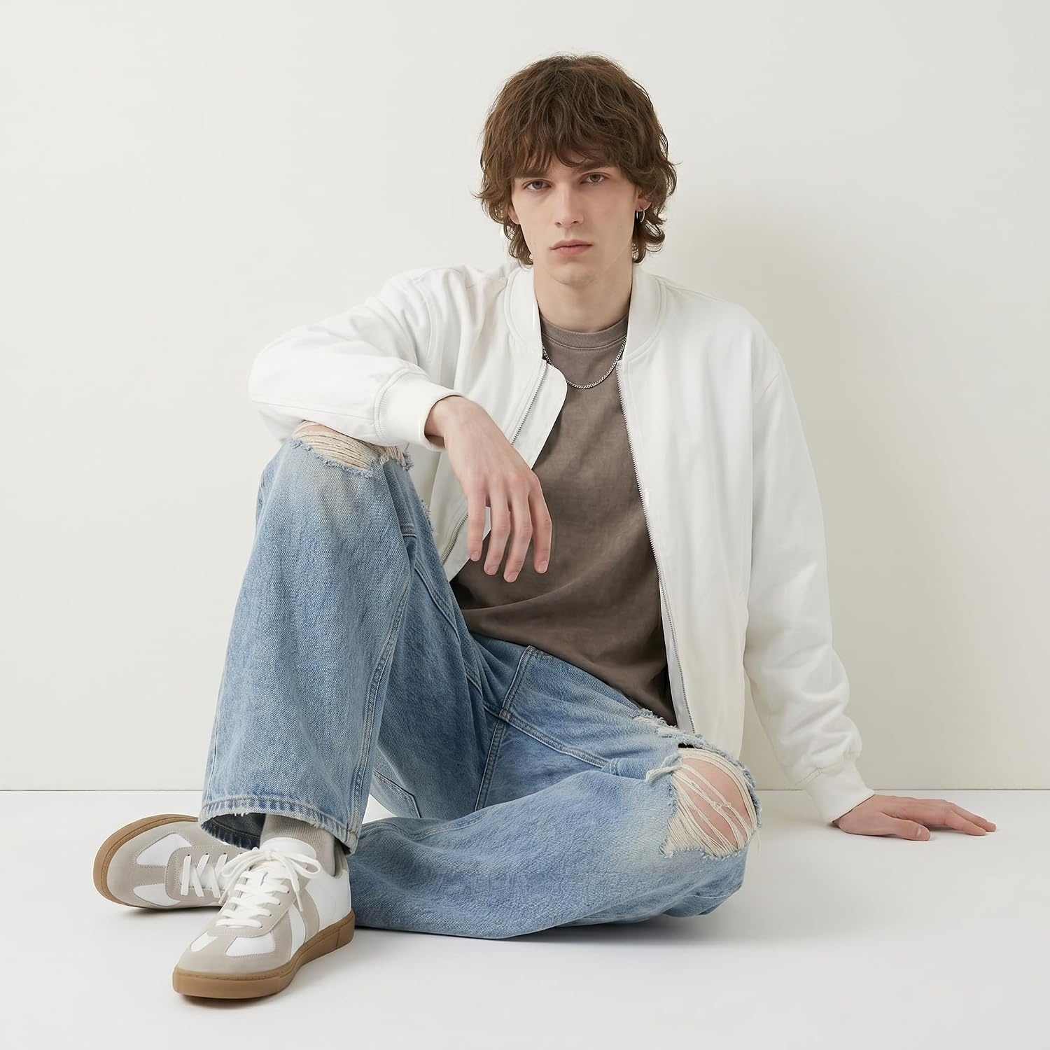 image:imageCUSHIONAIRE Troy Low Top Casual Mens Sneakers with Laces amp Gum SoleWhiteGrey