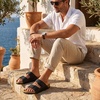 CUSHIONAIRE Men’s Lynx Cork footbed Sandal with +Comfort(Black Nubuck)