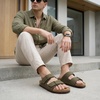 CUSHIONAIRE Men’s Lynx Cork footbed Sandal with +Comfort(Olive Nubuck)