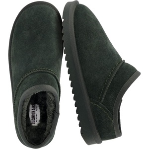 CUSHIONAIRE Hilo-3 Cozy Suede Womens Slippers, Soft Faux Fur Lined Slip On House Shoes for Women with Cushioned Memory Foam(Forest Green 2)