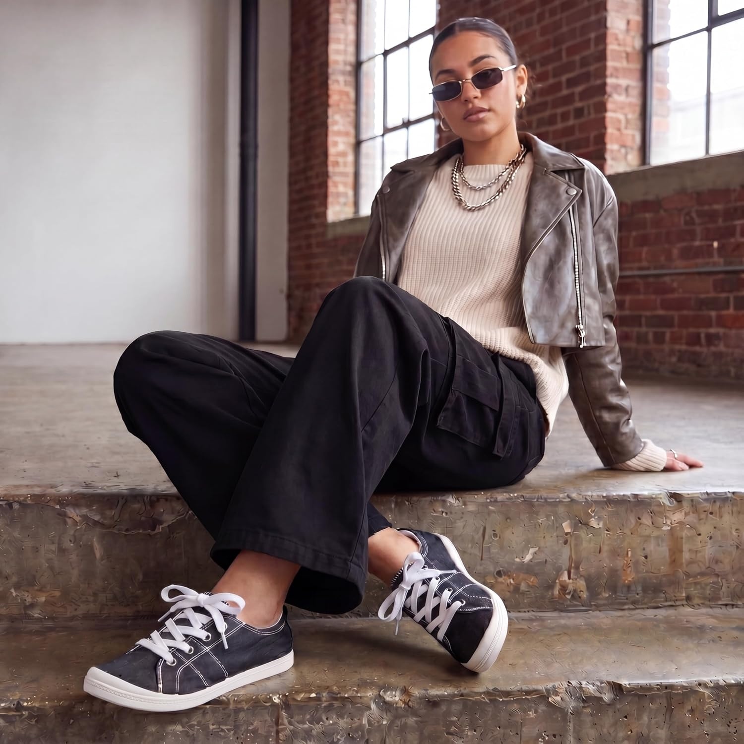 image:imageDunes Sport Womens Reesa Canvas SneakerBlack
