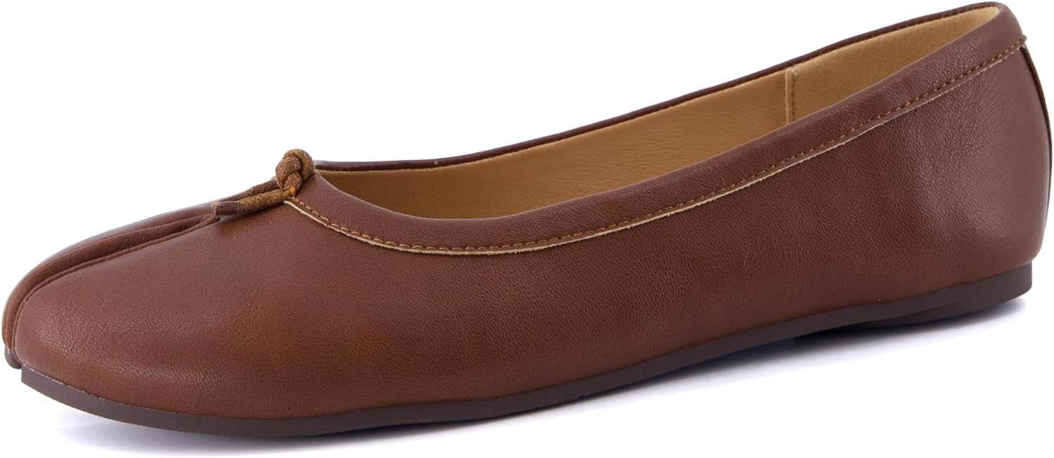 image:imageCUSHIONAIRE Maki Tabi Flats for Women Split Toe Ballet Flats with Flexible Sole and Cushioned FootbedBrown