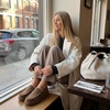 CUSHIONAIRE Ollie Cozy Genuine Suede Clogs for Women, Comfortable Slip-On Mule Loafers with Faux Fur Lining, Memory Foam Cushioning and Durable Rubber Sole(Brown)