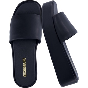 CUSHIONAIRE Women’s Kudos Platform Slide Sandals | Casual Sandals(Black)